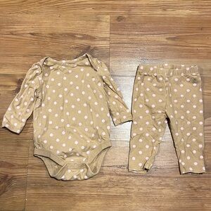 Baby Gap - matching set